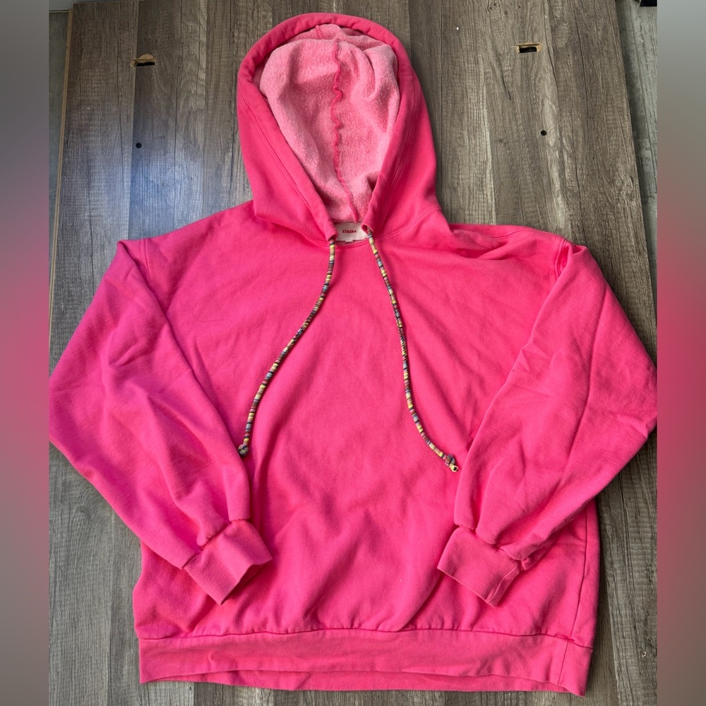 Xirena Vibrant Pink Sweatshirt Hoodie Womens Large EUC